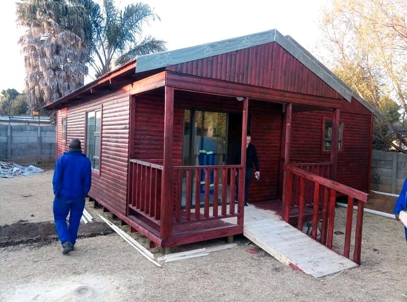 Modern Wendy House